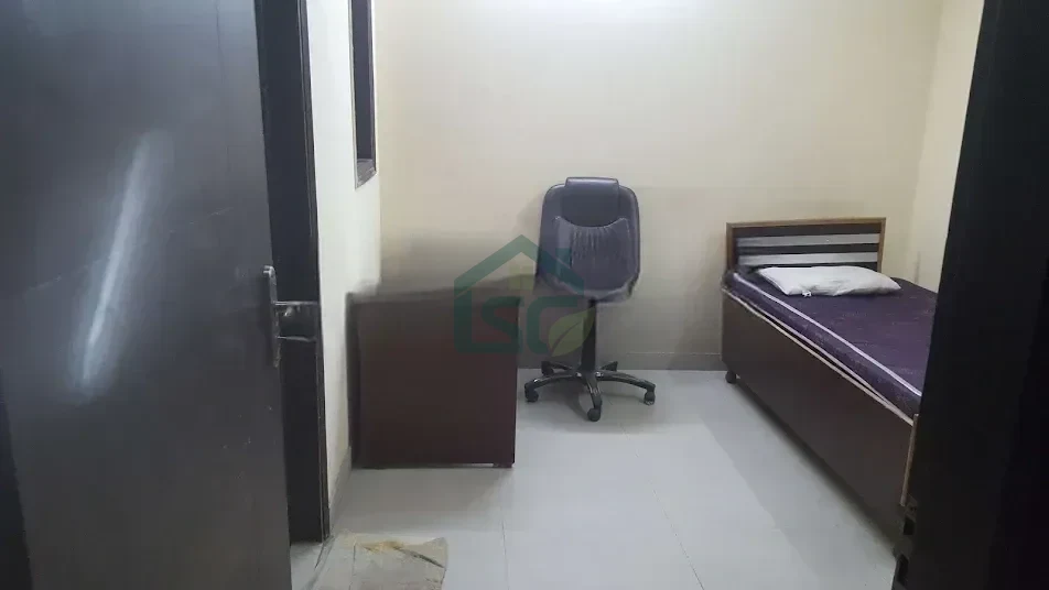 At Amit PG For Boys, Patel Nagar, Delhi