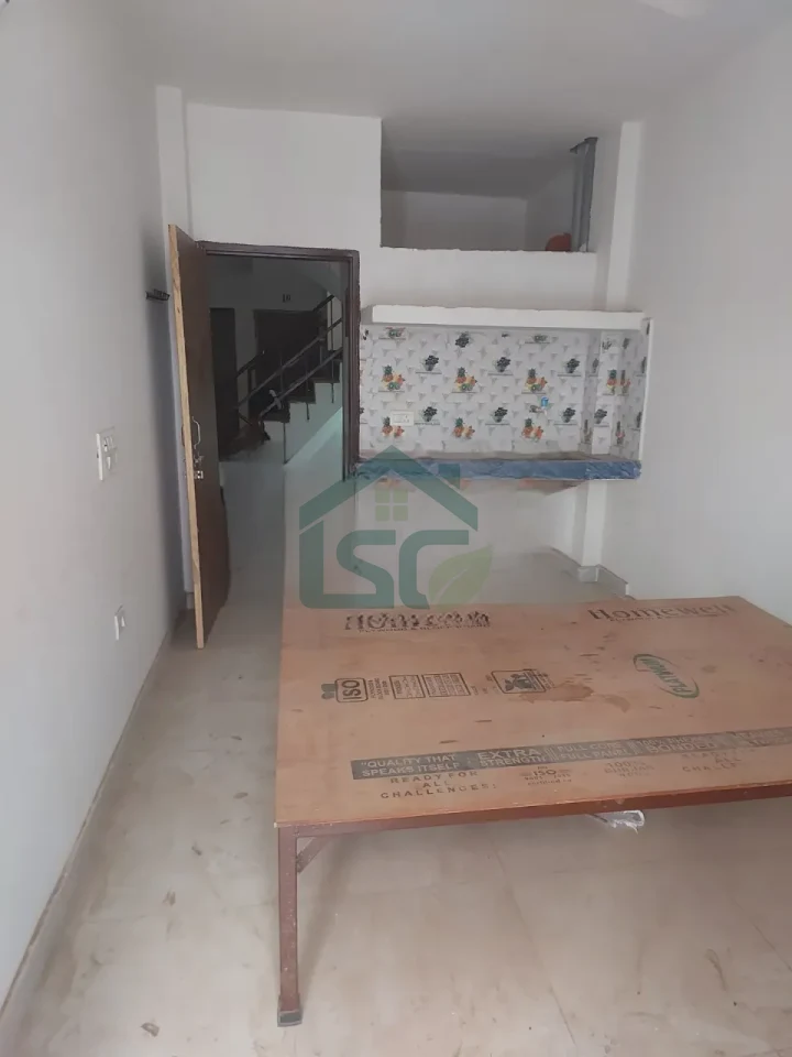 Manoj Room For Rent in Imt Manesar, Gurugram — property photo 5