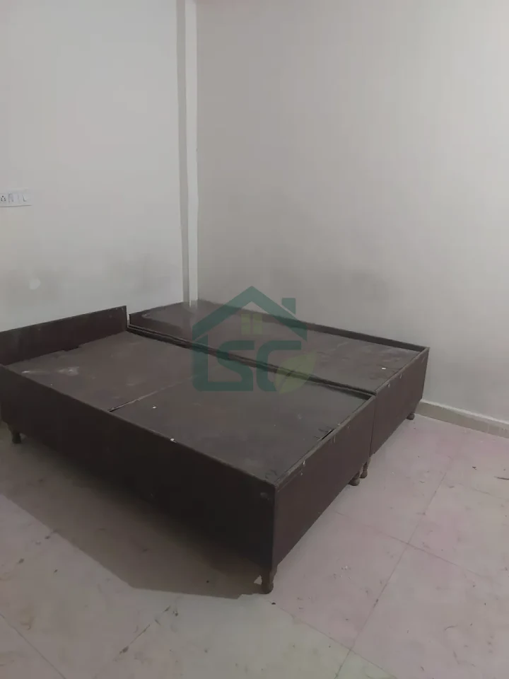 Nakash Room For Rent in Sector 93, Gurugram — property photo 1