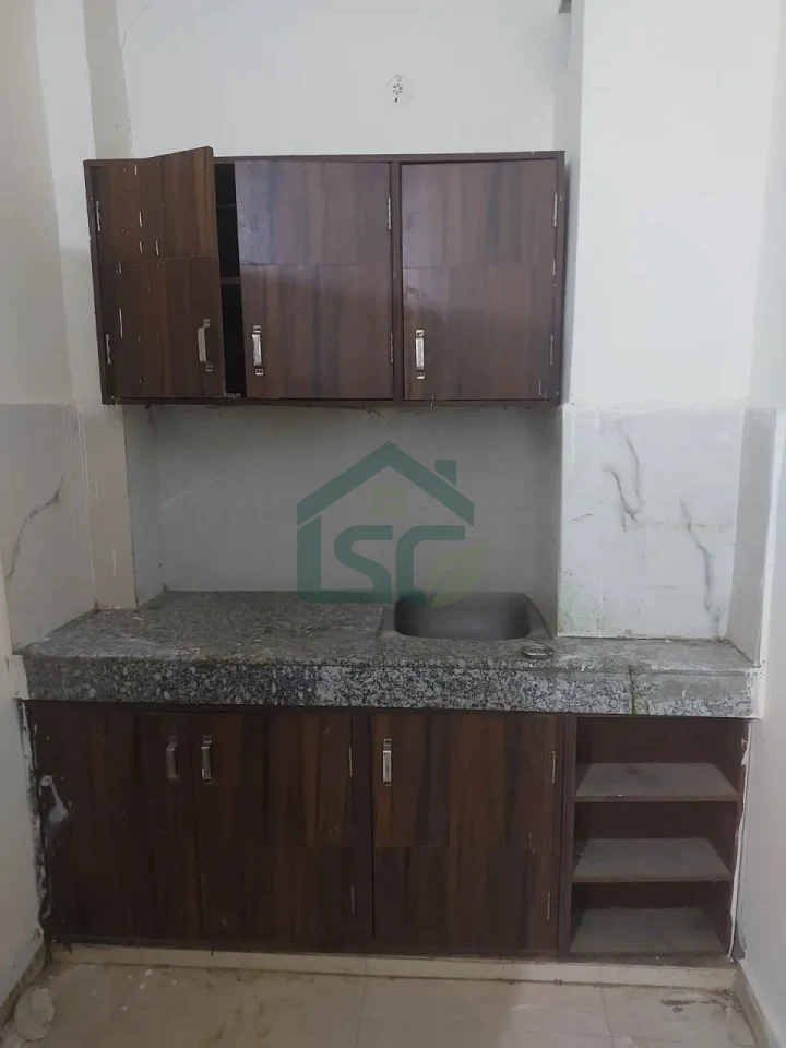 Nakash Room For Rent in Sector 93, Gurugram — property photo 4