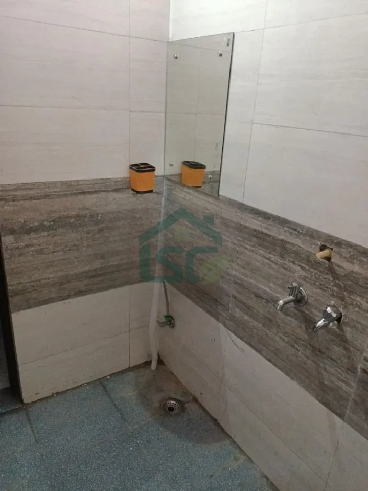 A Star PG in Sector 38, Gurugram — property photo 3
