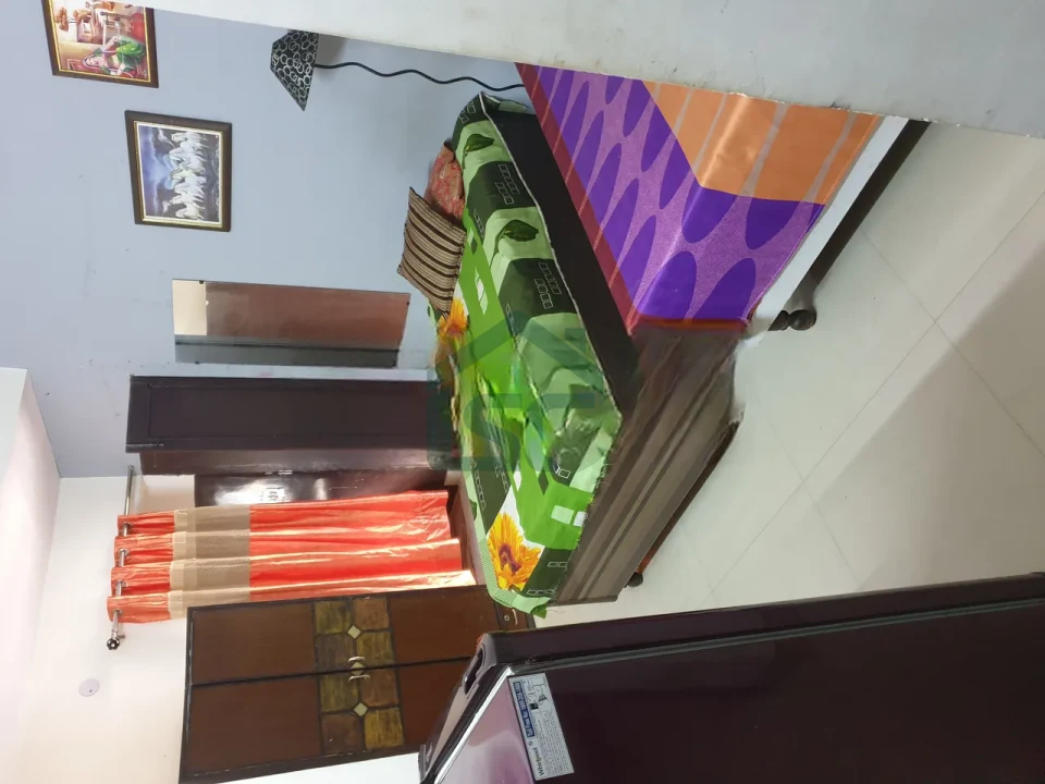 At PITAMPURA PG, Pitampura, Delhi