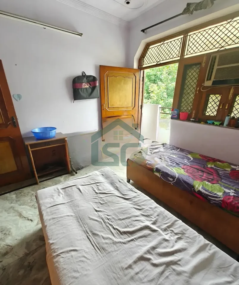Sim PG in Malka Ganj, Delhi — property photo 3
