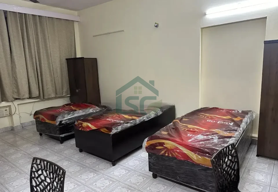 Girls PG in Patel Nagar, Delhi — property photo 2