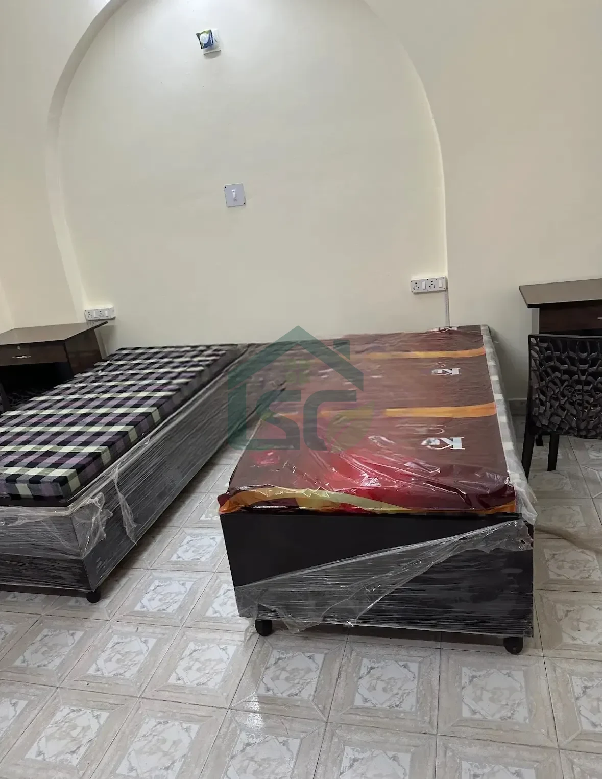 Girls PG in Patel Nagar, Delhi — property photo 1