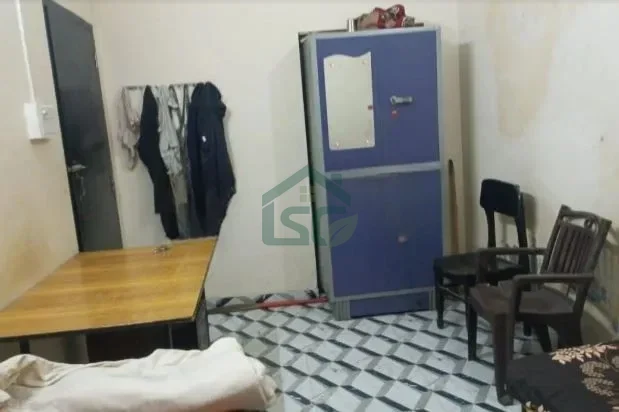 At Euro Boys Hostel, Bhelupur,, Varanasi