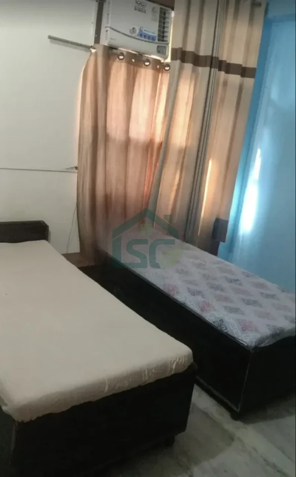 Sunrise PG in Sector 15, Gurugram — property photo 3