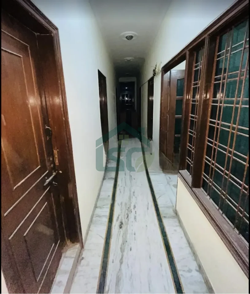 Sunrise PG in Sector 15, Gurugram — property photo 4