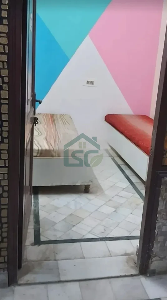 Goel Niwas PG in Shakarpur, Delhi — property photo 3