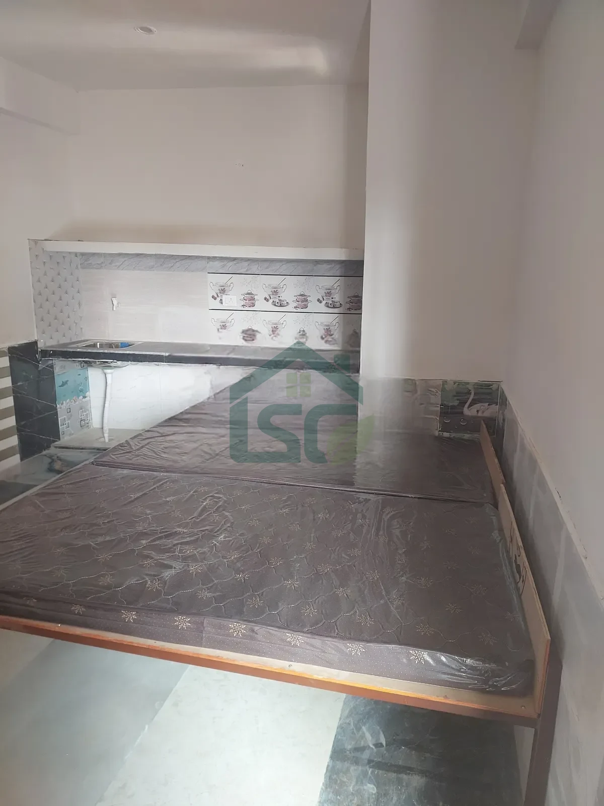 Omkar Room For Rent in Sector 85, Gurugram — property photo 1