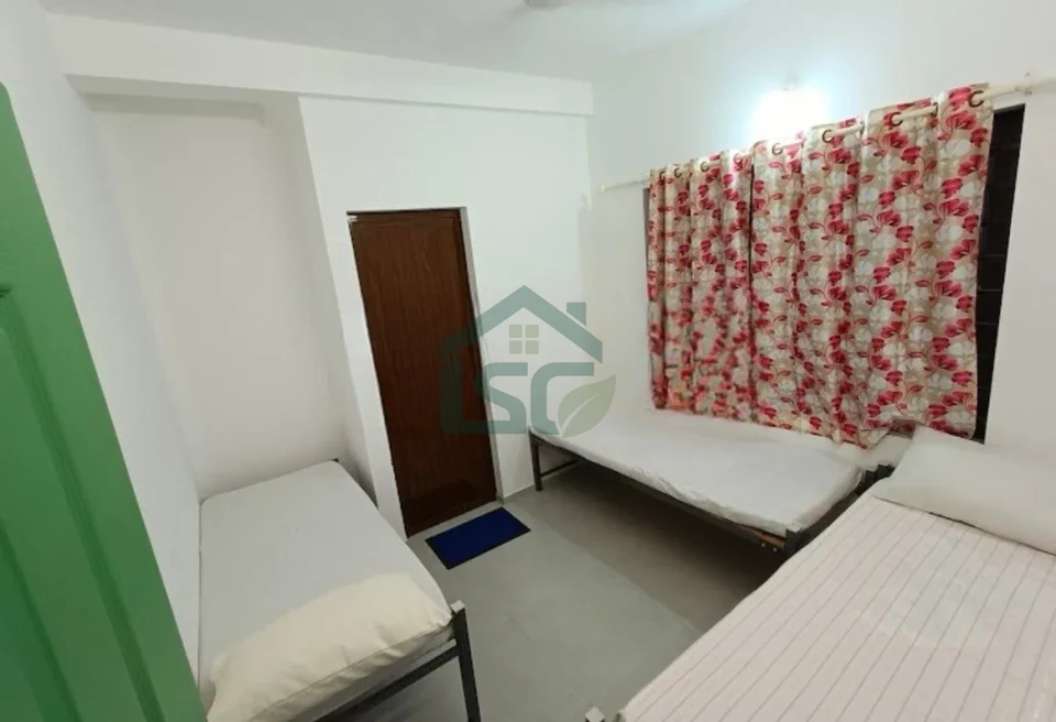 At BSJ Gents PG, Ashoka Road, Kochi