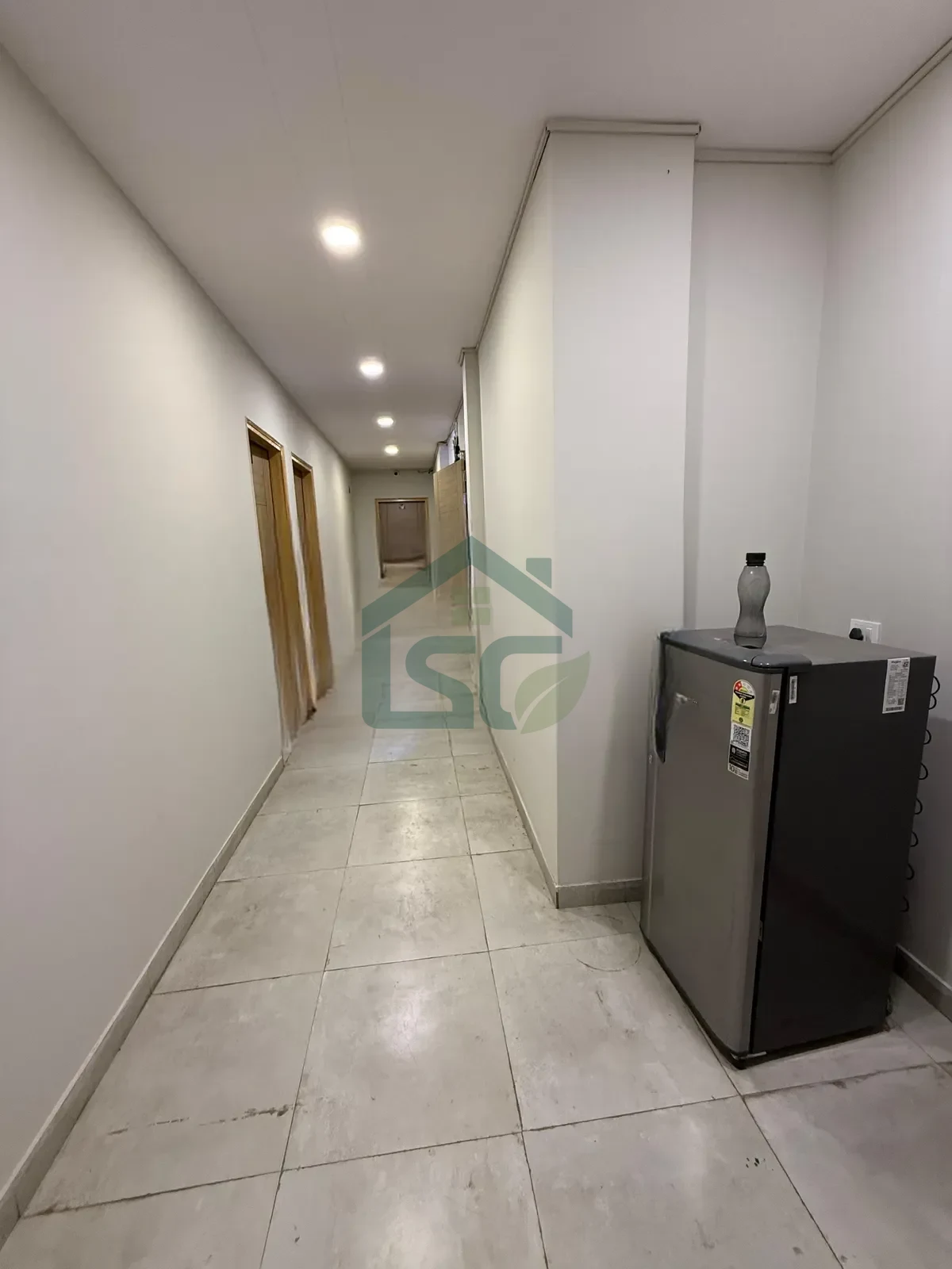 Living hub in Hudson Lane, Delhi — property photo 1