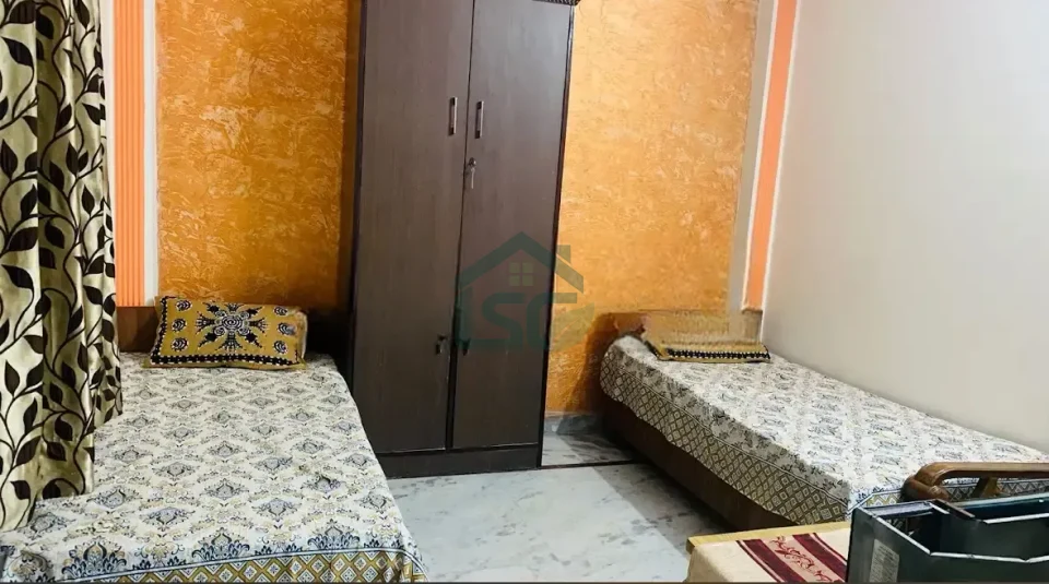 Homey PG For Girls in South Moti Bagh, Delhi — property photo 4