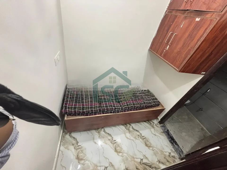 Ashirwaad boys PG in Laxmi Nagar, Delhi — property photo 3