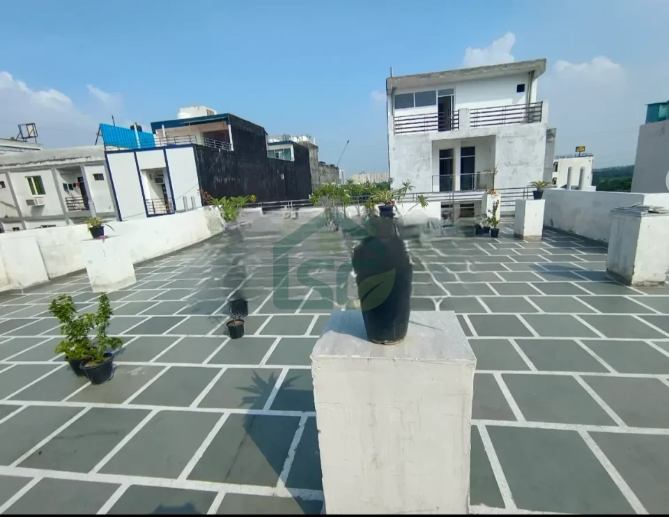 Stay 126 PG in Sector 126, Noida — property photo 2