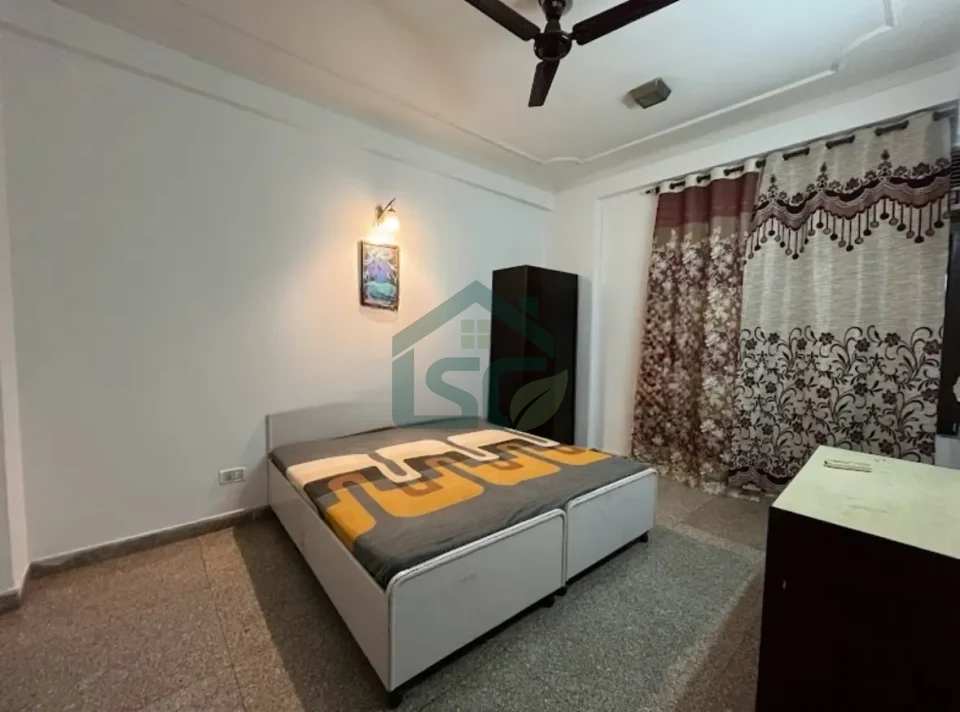Sanjeev boys PG in Sector 27, Gurugram — property photo 1