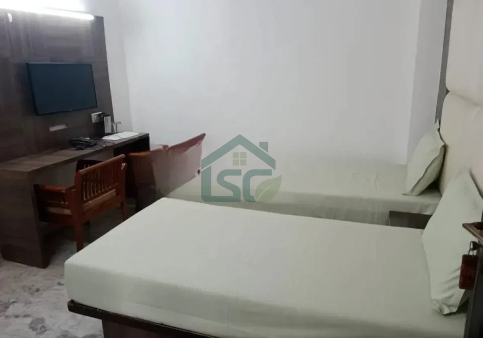 Tarun PG in Pitampura, Delhi — property photo 2
