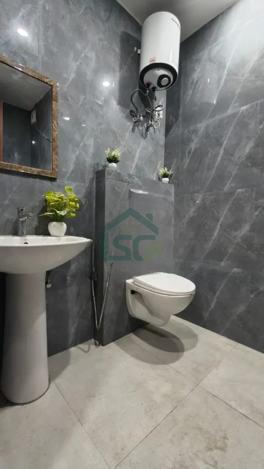 Luxstay Co-Living PG in Sector 68, Gurugram — property photo 2