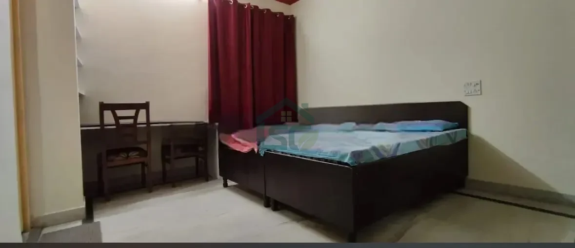 Sai Pooja Home PG For Girls in Shakarpur, Delhi — property photo 1