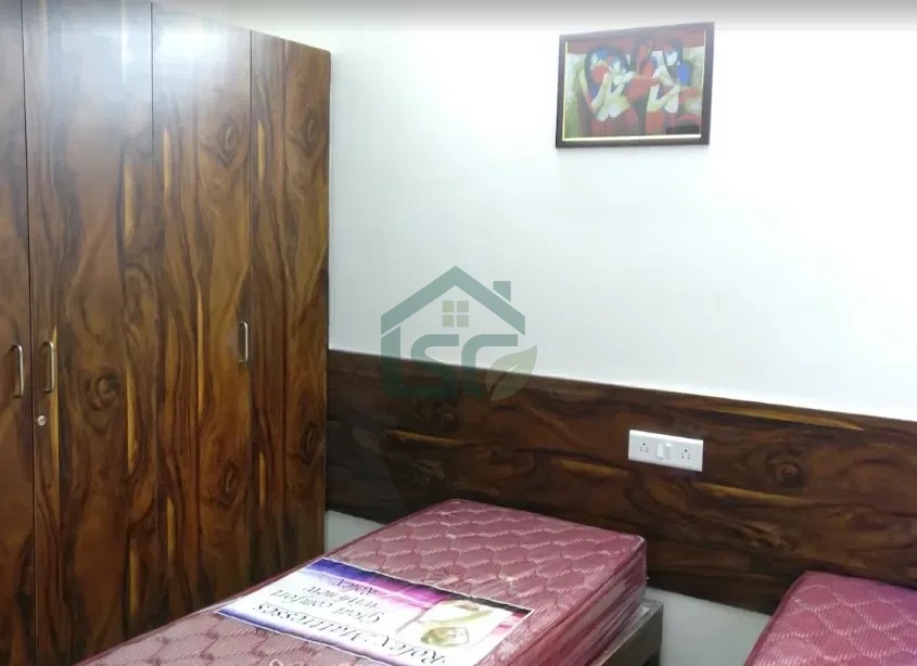 PG 4 Boys in Sector 48, Gurugram — property photo 3
