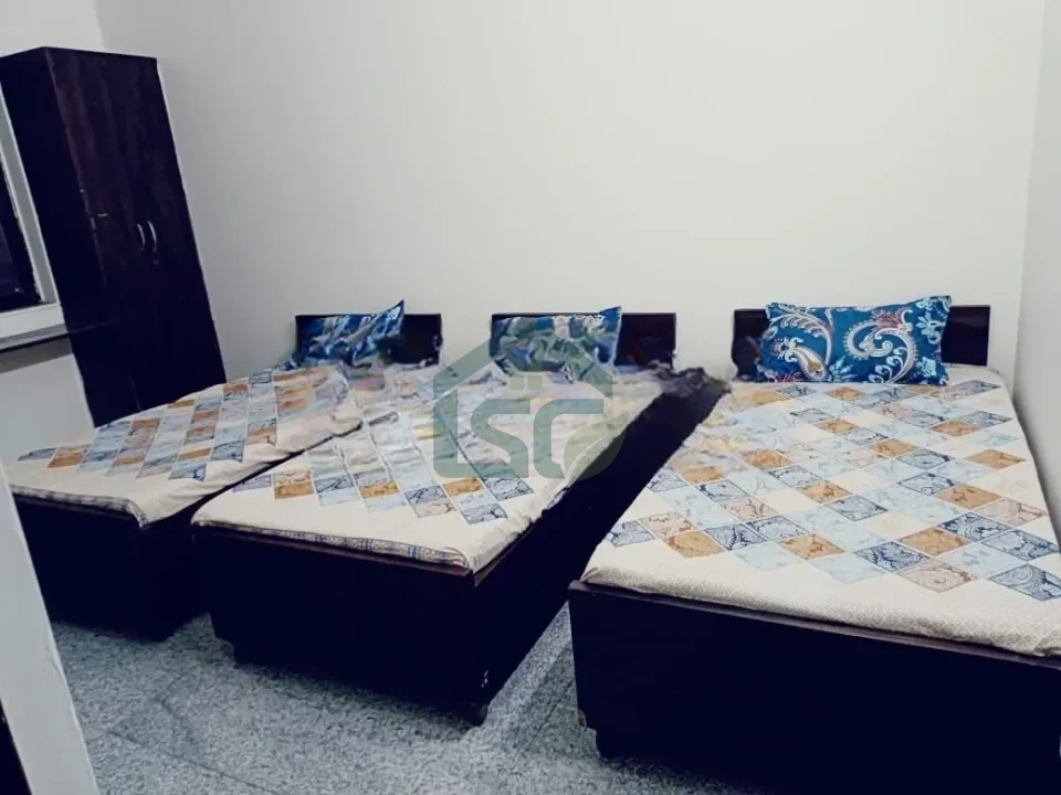 Shayam Ji PG For Boys Aliyer in Imt Manesar, Gurugram — property photo 1