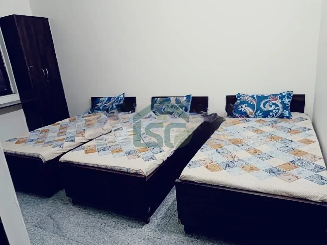 Shayam Ji PG For Boys Aliyer in Imt Manesar, Gurugram — property photo 1