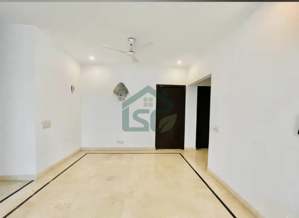 Nikhil PG in Sector 45, Gurugram — property photo 2