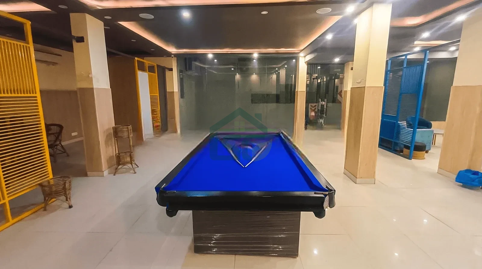 At Crawley House, Sector 38 Road, Gurgaon