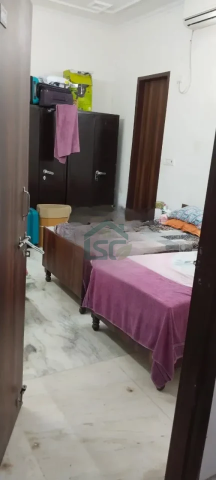 Raj PG in Sector 17, Gurugram — property photo 3