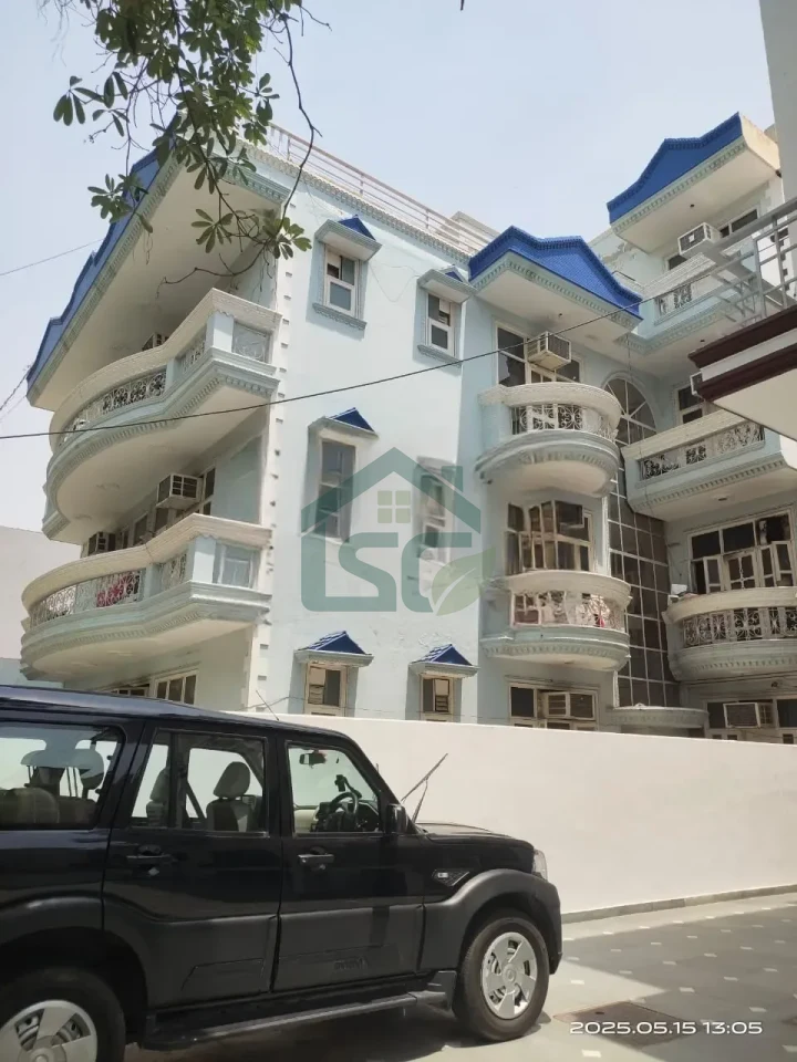 Raj PG in Sector 17, Gurugram — property photo 5