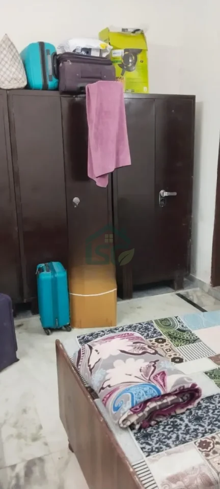 Raj PG in Sector 17, Gurugram — property photo 2
