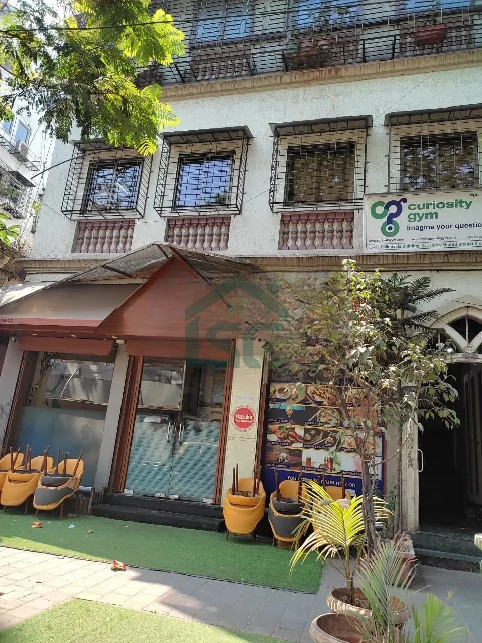 At Vaimaan PG, Fort, Mumbai