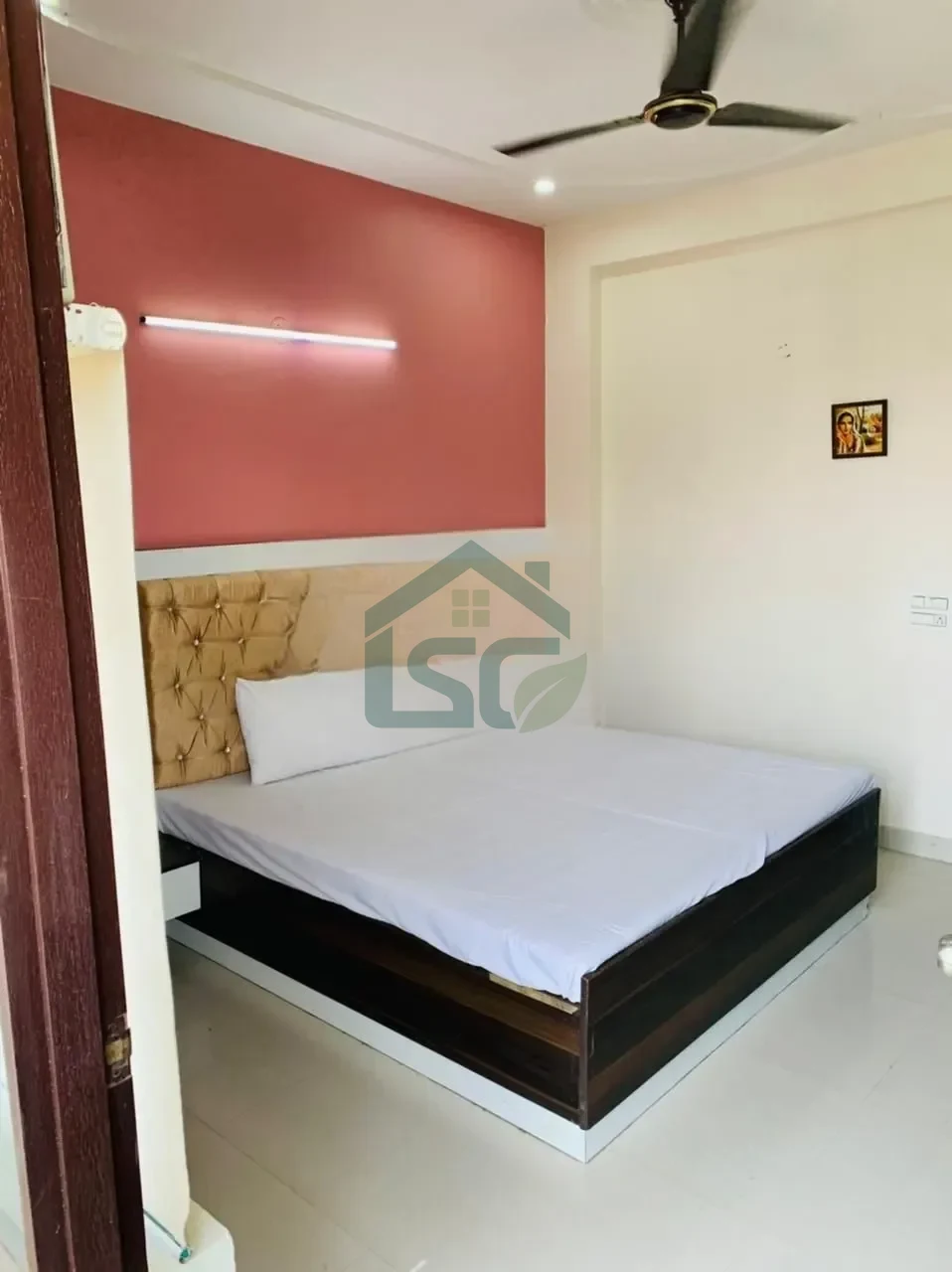 Royal residency PG in Sector 38, Gurugram — property photo 1