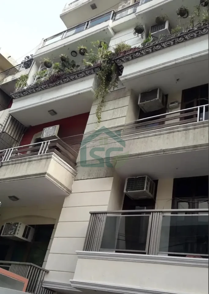 VelvetSky Homes Girls PG in Greater Kailash, Delhi — property photo 5