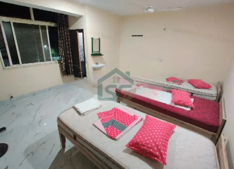 Krishna PG in Dwarka, Delhi — property photo 2