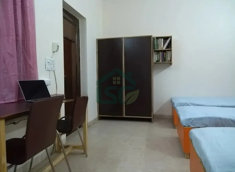 Chawla PG for Girls in Anand Niketan, Delhi — property photo 2