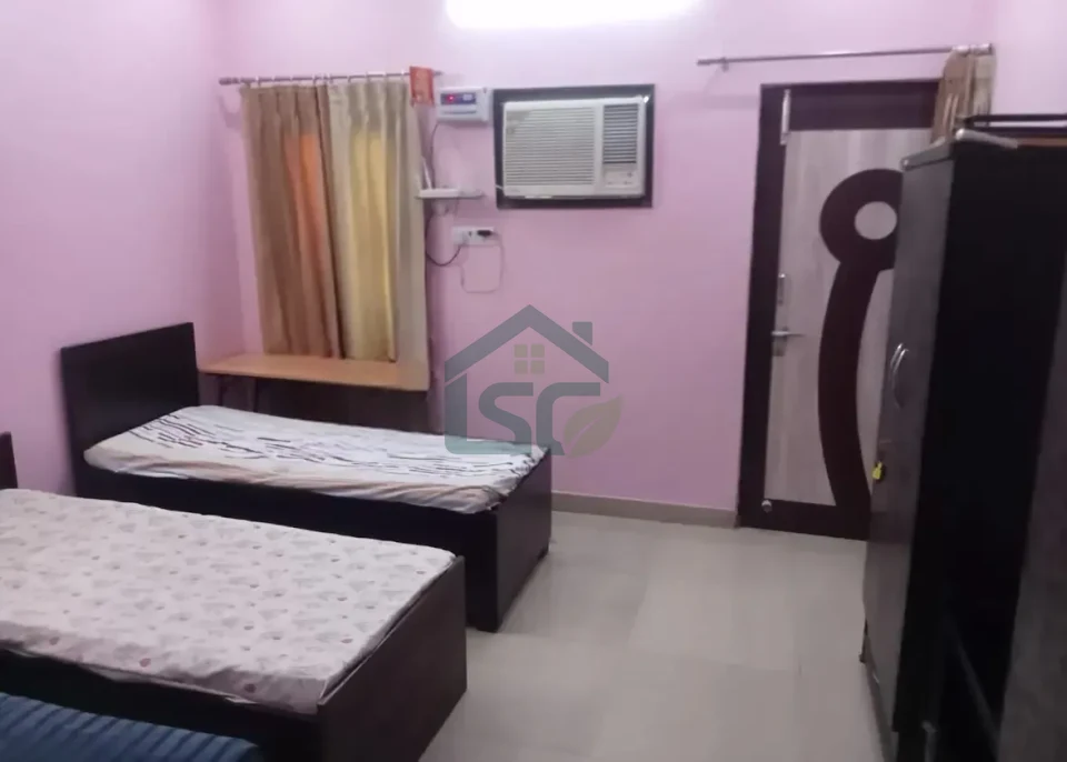 Balaji PG for Girls in Ashok Vihar, Delhi — property photo 2