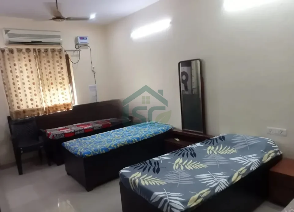 Balaji PG for Girls in Ashok Vihar, Delhi — property photo 4