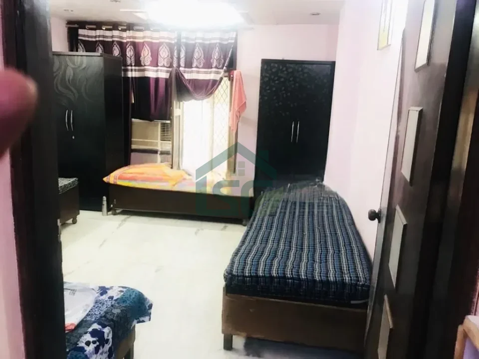 Star Girls Accomodation in Mayur Vihar, Delhi — property photo 2