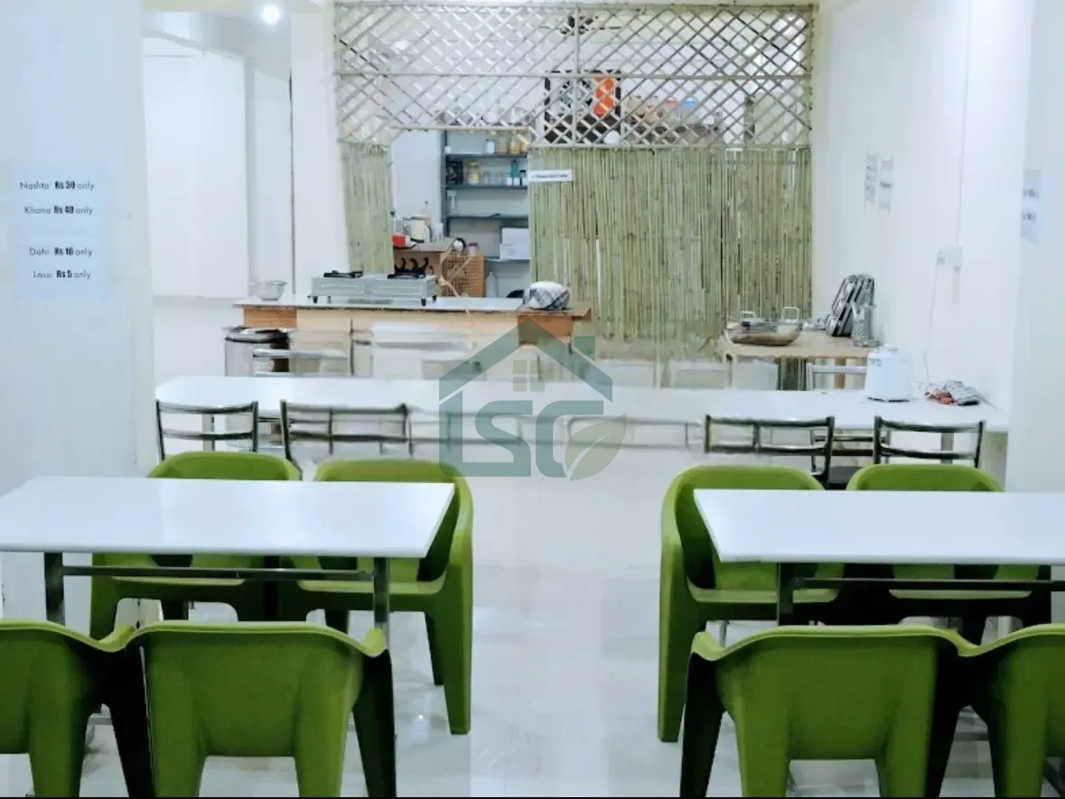 Brothers PG in Sector 10, Gurugram — property photo 1