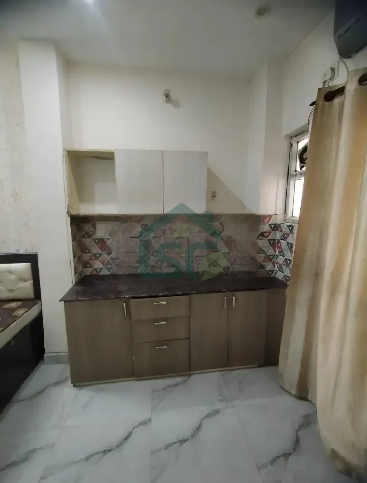 Sushant Lok block E in Sector 43, Gurugram — property photo 1