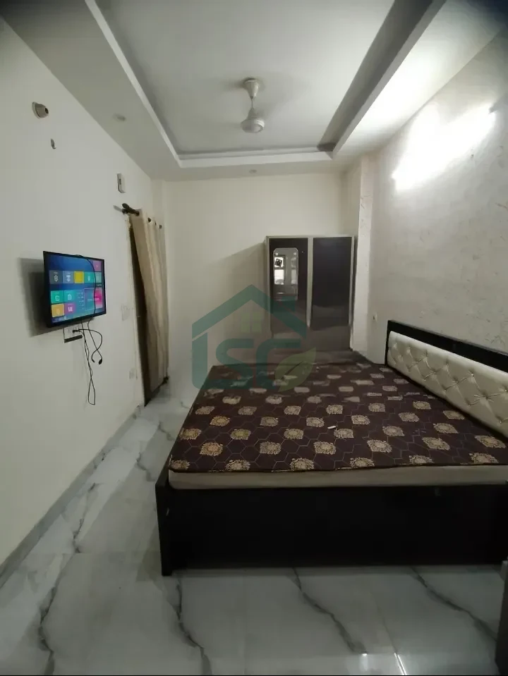 Sushant Lok block E in Sector 43, Gurugram — property photo 4