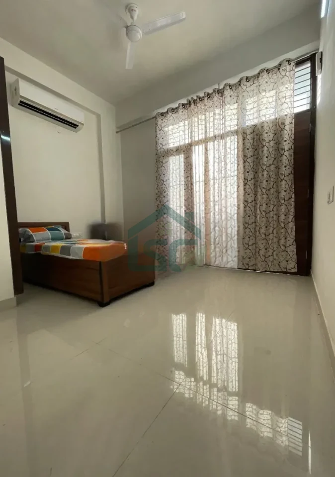 Campas arena girls PG in GTB Nagar, Delhi — property photo 1