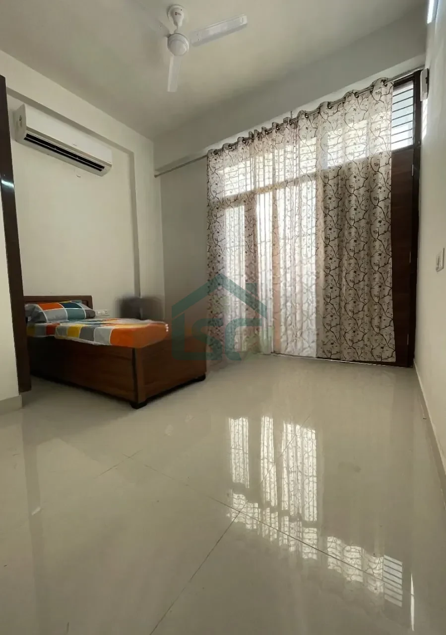Campas arena girls PG in GTB Nagar, Delhi — property photo 1