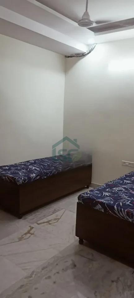 Raj Girls PG in Laxmi Nagar, Delhi — property photo 2