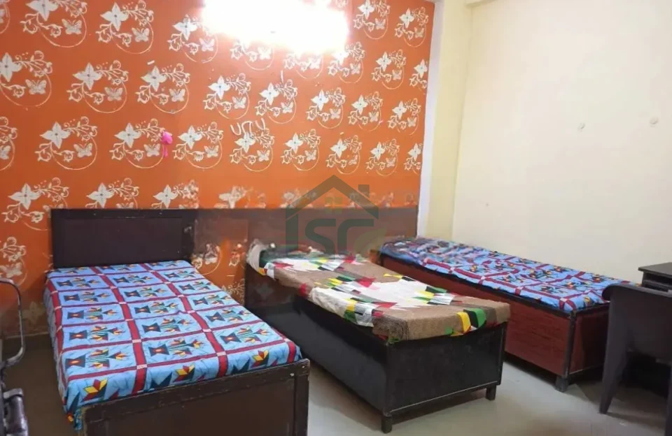 Glorious safe home PG in Sector 63, Noida — property photo 1