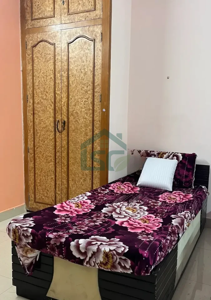 Balaji PG in Shahdara, Delhi — property photo 5