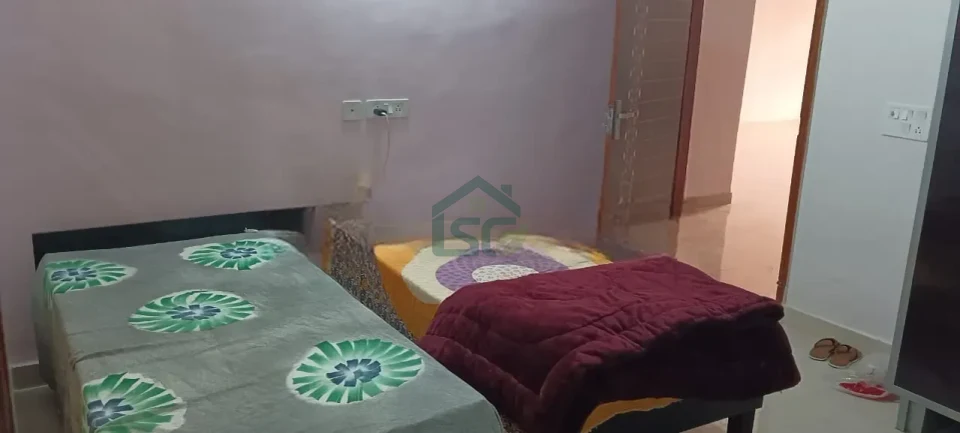 Girls PG and 1 RK in Sector 53, Gurugram — property photo 2