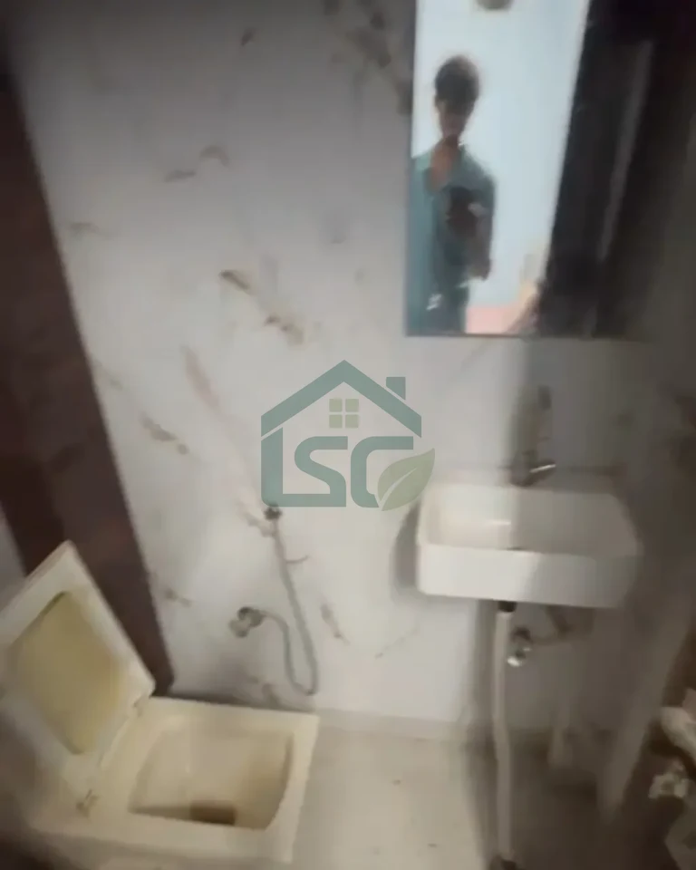 Great residence in Sector 17, Gurugram — property photo 5