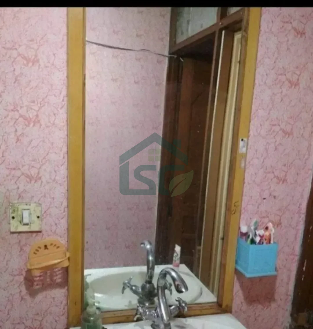 Sangeeta PG in Lajpat Nagar, Delhi — property photo 1